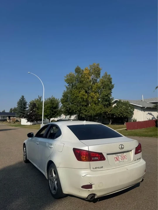 2008 Lexus IS 2nd Gen - Image 3 of 8