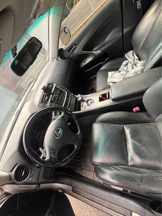 2008 Lexus IS 2nd Gen - Image 5 of 6
