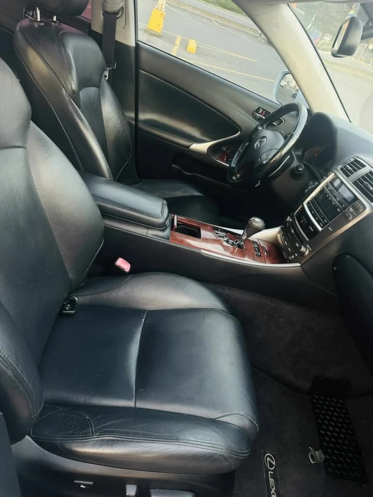 2008 Lexus IS 2nd Gen - Image 5 of 12