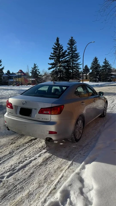 2008 Lexus IS 2nd Gen - Image 4 of 7