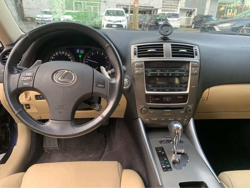 2008 Lexus IS 2nd Gen - Image 9 of 11