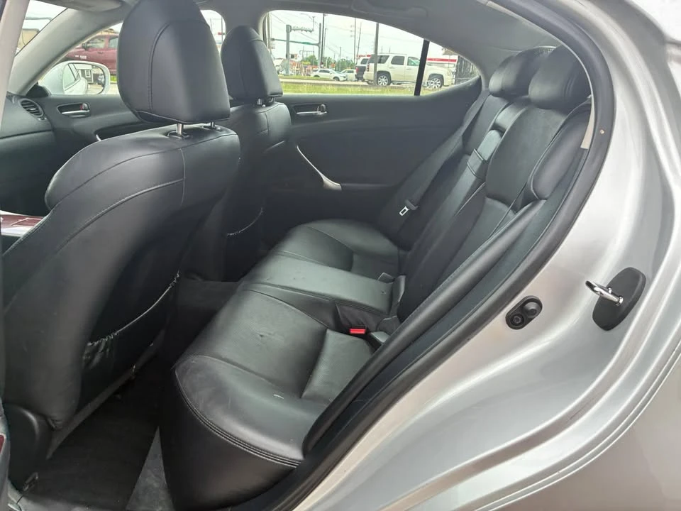 2008 Lexus IS 2nd Gen - Image 16 of 18