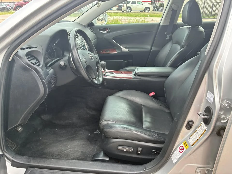 2008 Lexus IS 2nd Gen - Image 4 of 18