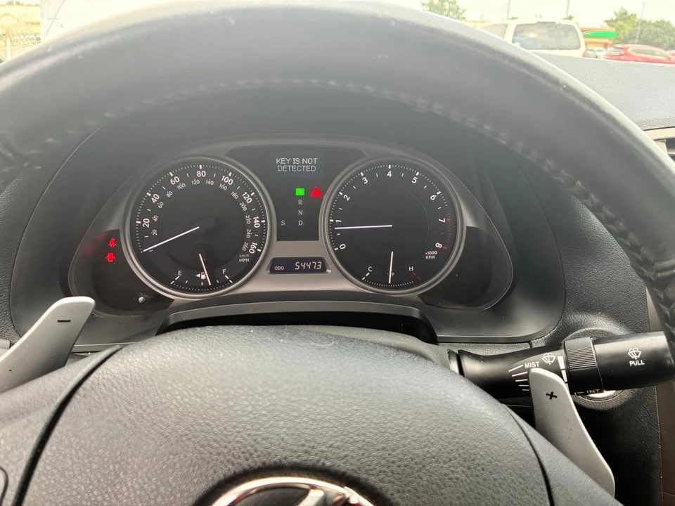 2008 Lexus IS 2nd Gen - Image 11 of 18