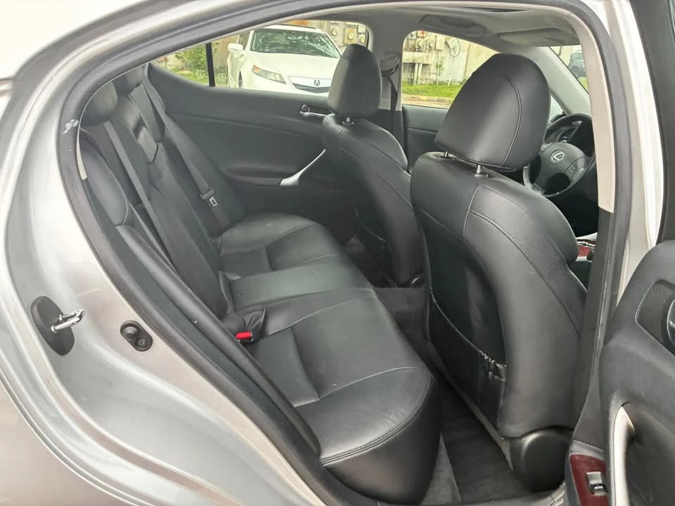 2008 Lexus IS 2nd Gen - Image 5 of 18
