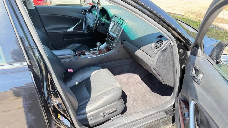 2008 Lexus IS 2nd Gen - Image 13 of 14