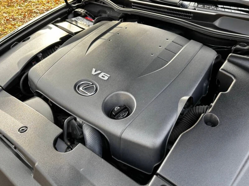 2008 Lexus IS 2nd Gen - Image 11 of 19
