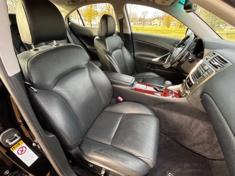 2008 Lexus IS 2nd Gen - Image 12 of 19