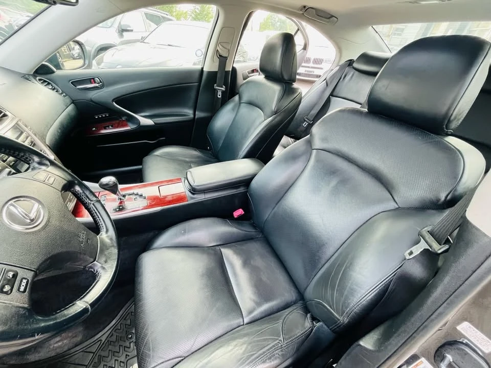 2008 Lexus IS 2nd Gen - Image 11 of 15