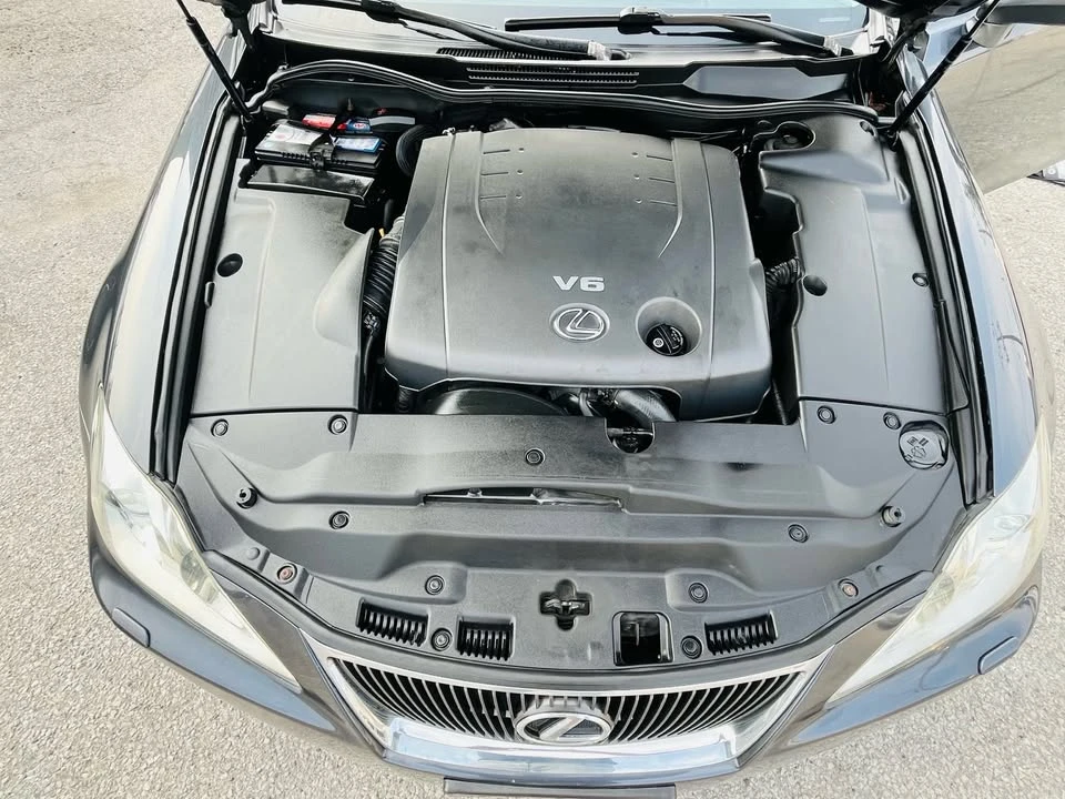 2008 Lexus IS 2nd Gen - Image 8 of 15