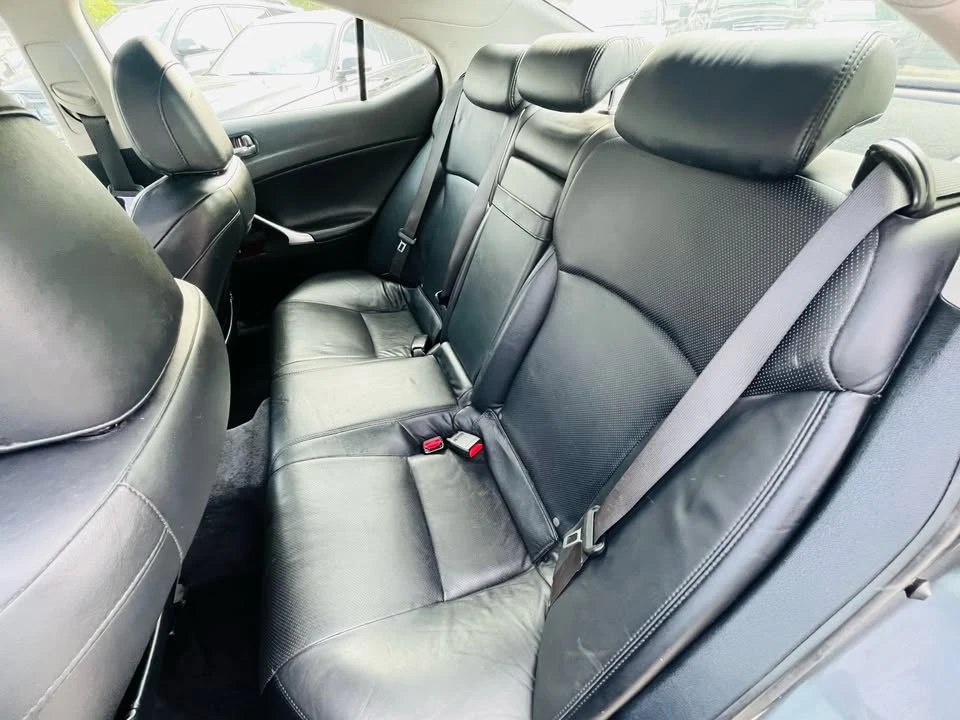 2008 Lexus IS 2nd Gen - Image 12 of 15