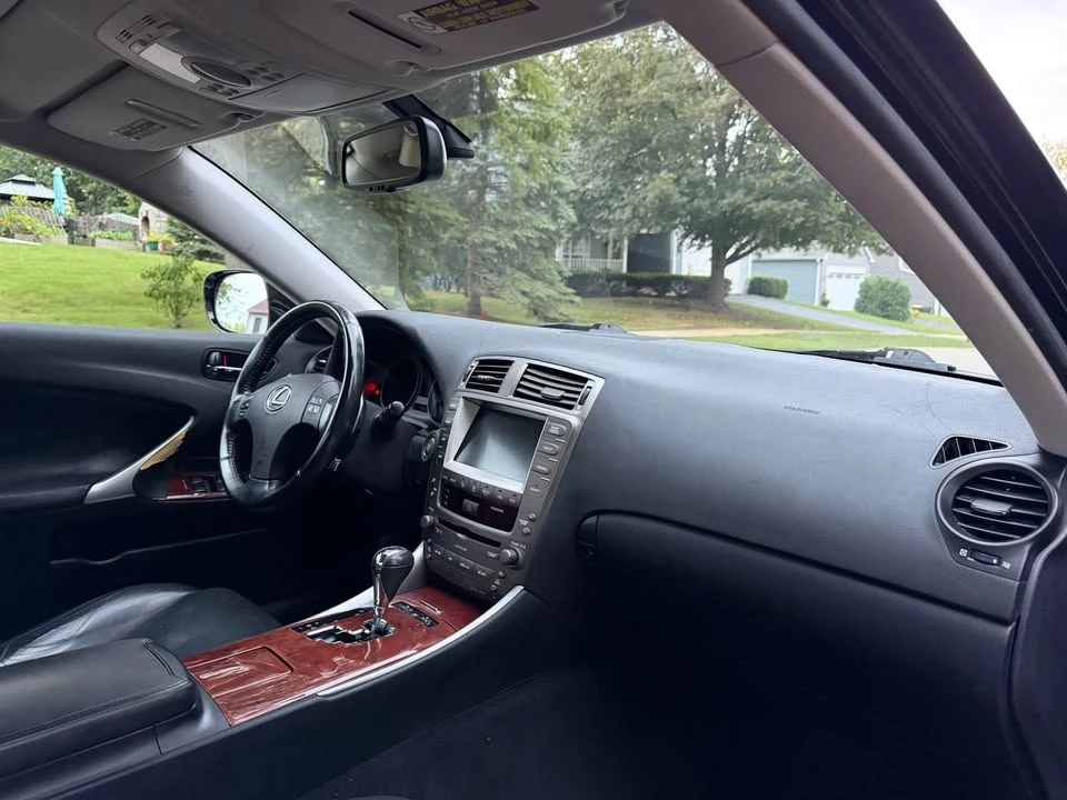 2008 Lexus IS 2nd Gen - Image 7 of 10