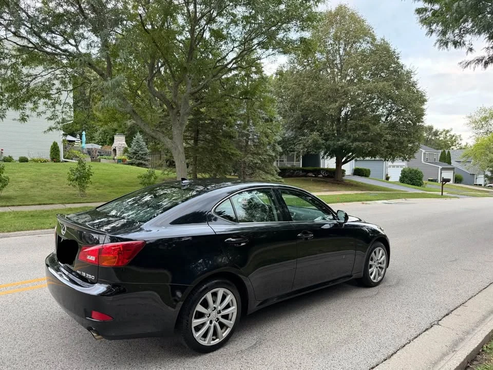 2008 Lexus IS 2nd Gen - Image 4 of 10