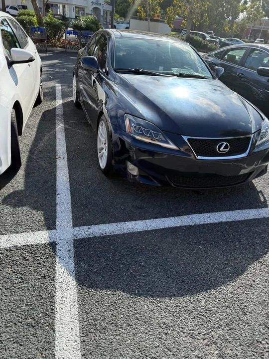 2008 Lexus IS 2nd Gen - Image 4 of 7