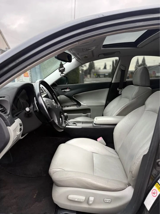 2008 Lexus IS 2nd Gen - Image 8 of 10