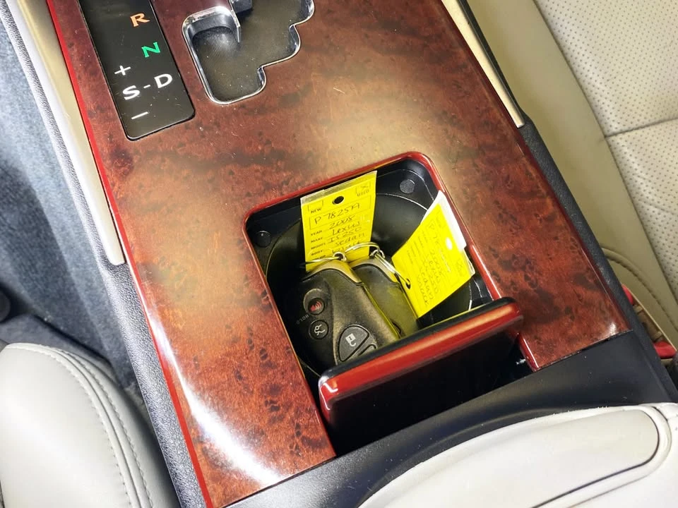 2008 Lexus IS 2nd Gen - Image 12 of 19