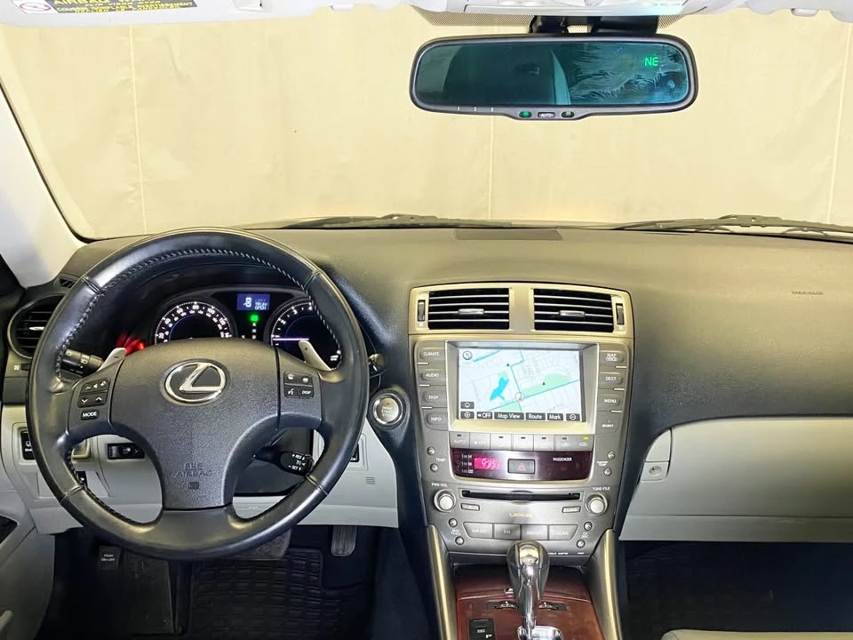 2008 Lexus IS 2nd Gen - Image 16 of 19
