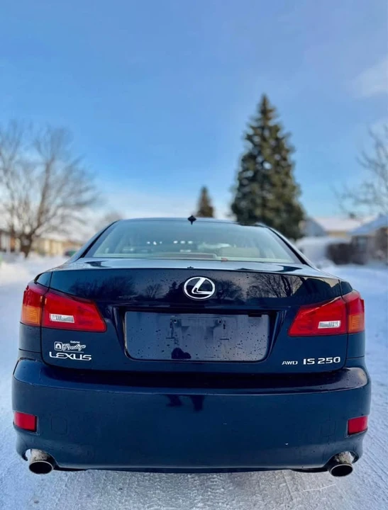 2008 Lexus IS 2nd Gen - Image 5 of 13