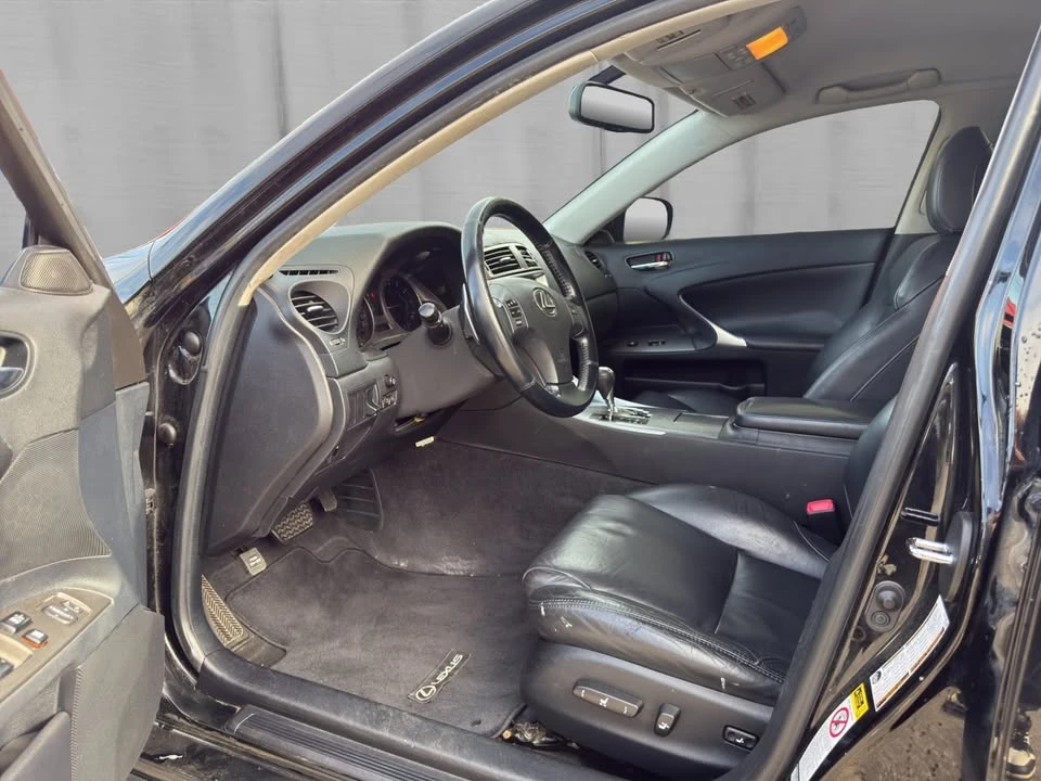 2008 Lexus IS 2nd Gen - Image 9 of 15
