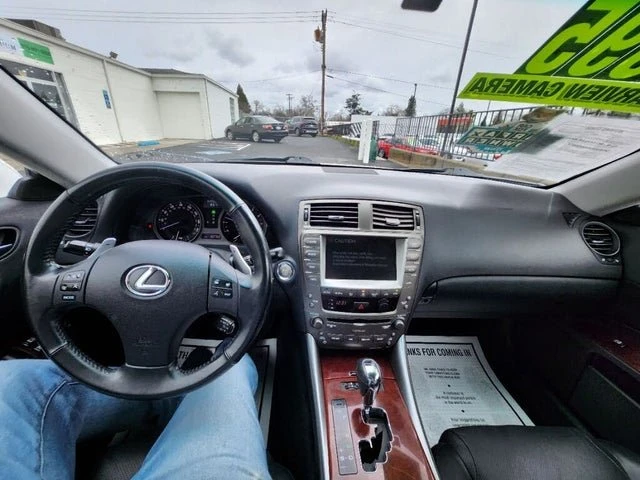 2008 Lexus IS 2nd Gen - Image 14 of 20