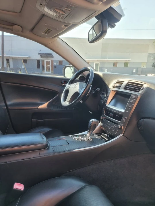 2008 Lexus IS 2nd Gen - Image 13 of 16