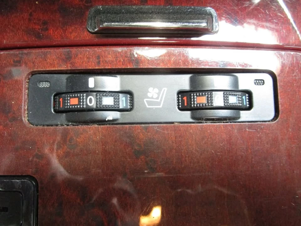 2008 Lexus IS 2nd Gen - Image 15 of 20