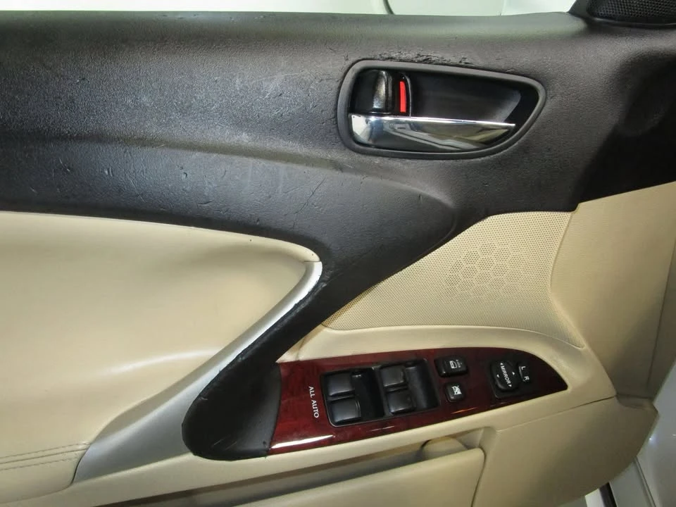 2008 Lexus IS 2nd Gen - Image 18 of 20