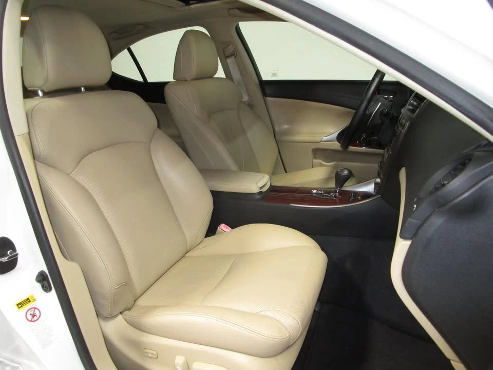 2008 Lexus IS 2nd Gen - Image 10 of 20