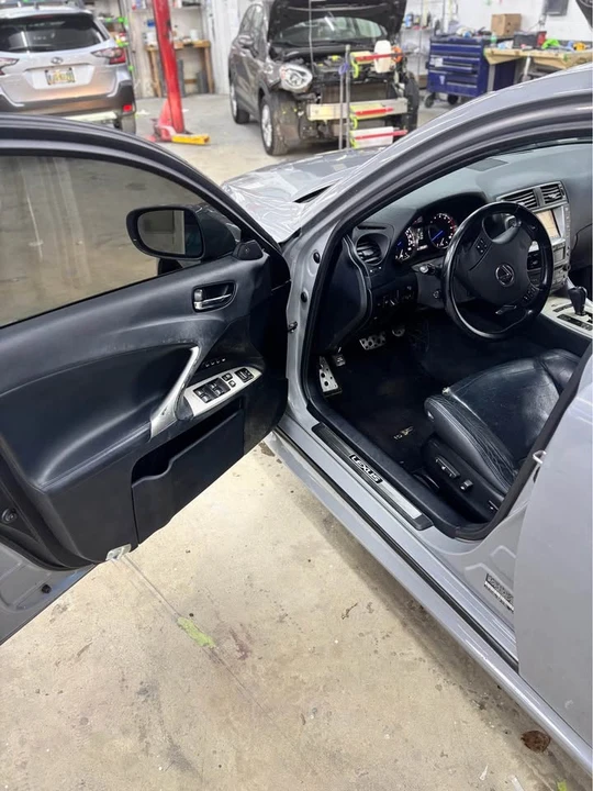 2008 Lexus IS F 2nd Gen - Image 12 of 17