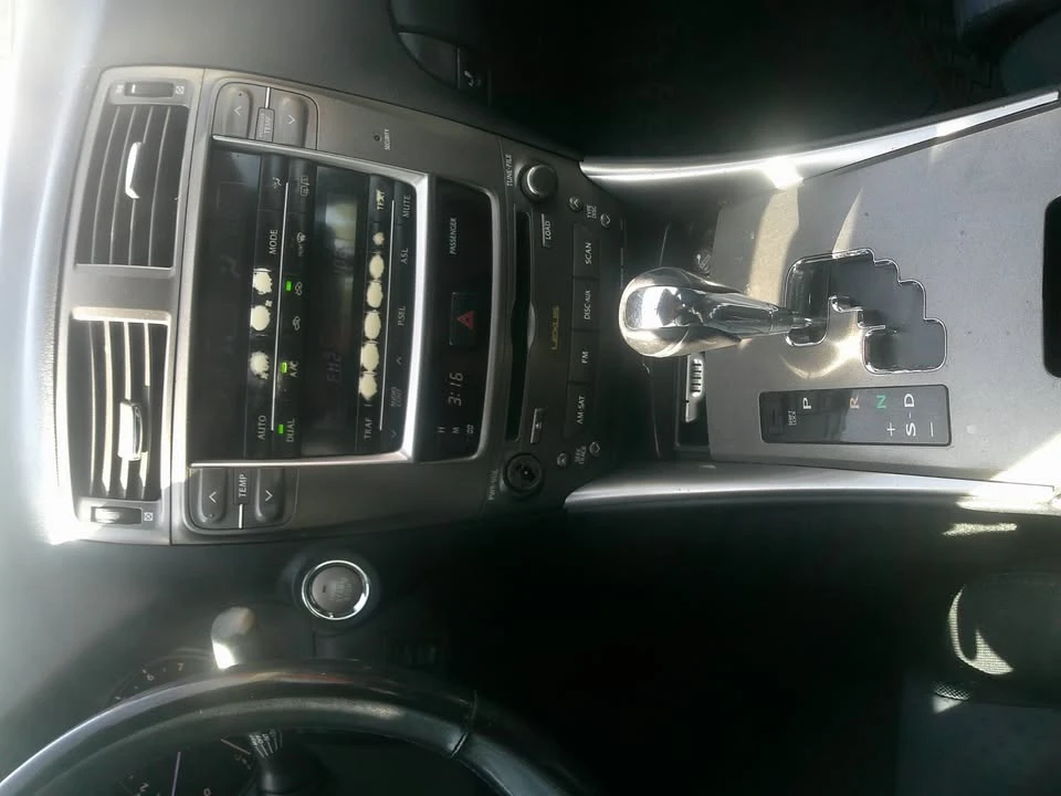 2008 Lexus IS 2nd Gen - Image 16 of 17