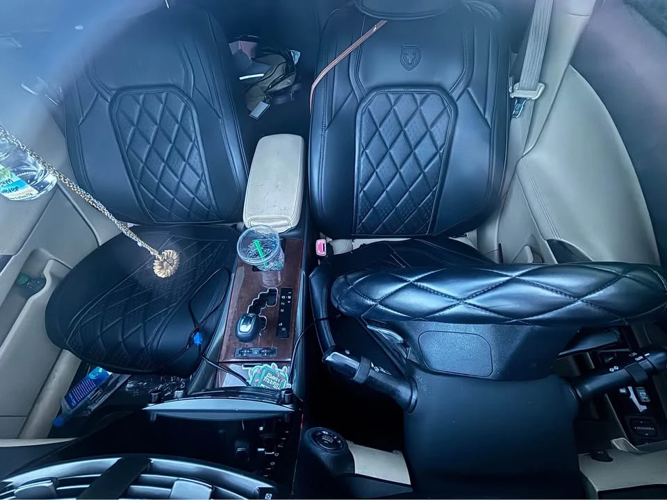 2008 Lexus IS 2nd Gen - Image 5 of 5