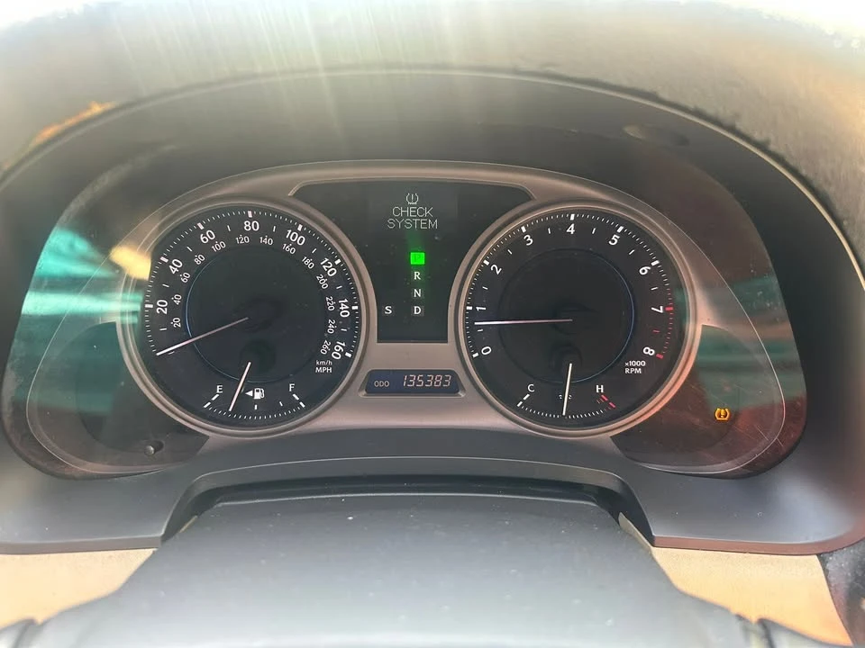 2008 Lexus IS 2nd Gen - Image 10 of 14
