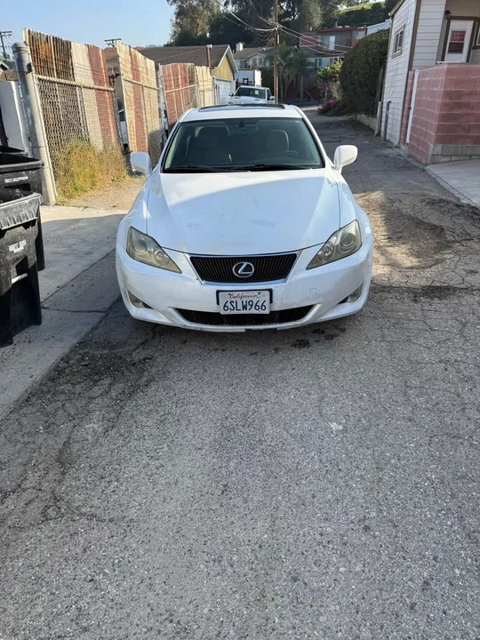 2008 Lexus IS 2nd Gen - Image 4 of 7