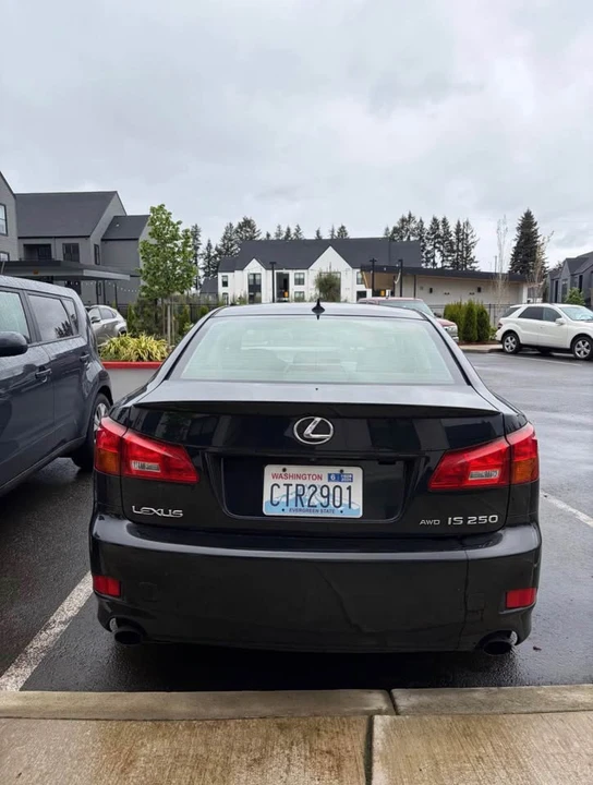 2008 Lexus IS 2nd Gen - Image 2 of 8