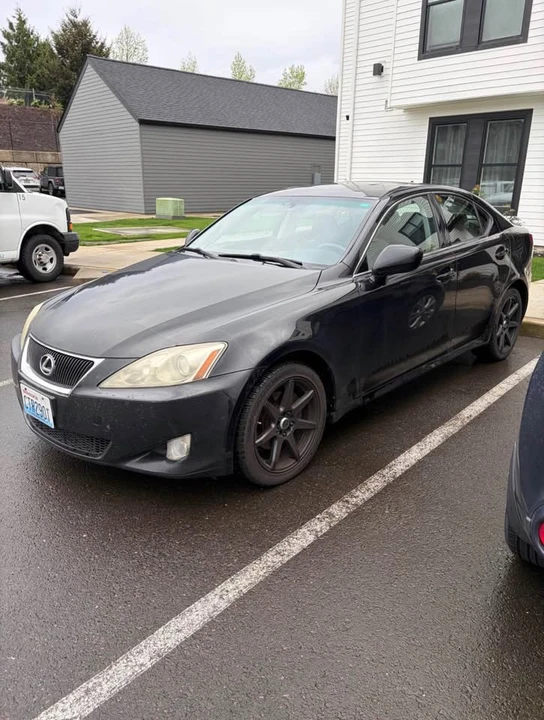 2008 Lexus IS 2nd Gen - Image 4 of 8