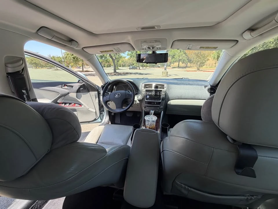 2008 Lexus IS 2nd Gen - Image 3 of 10