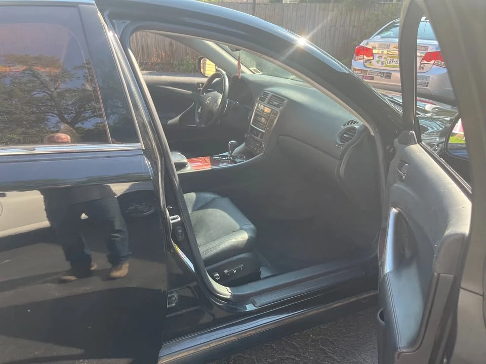 2008 Lexus IS 2nd Gen - Image 3 of 13