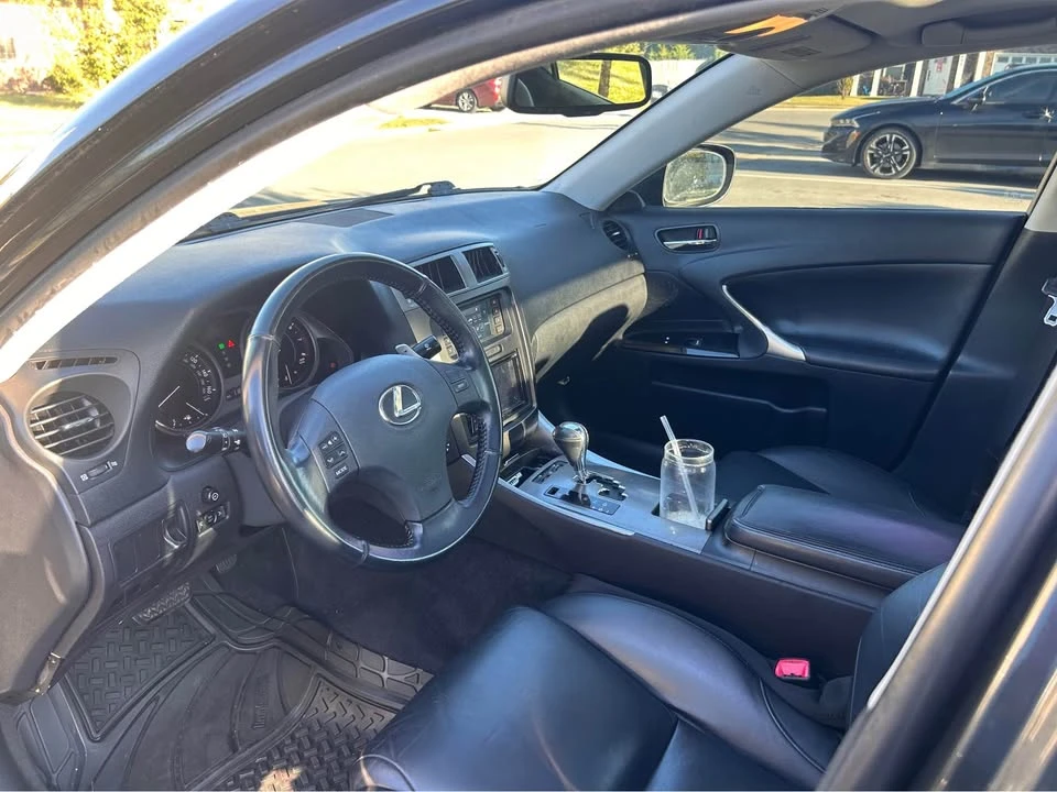 2008 Lexus IS 2nd Gen - Image 4 of 8