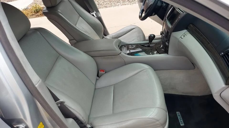 2008 Lexus LS 4th Gen - Image 12 of 19