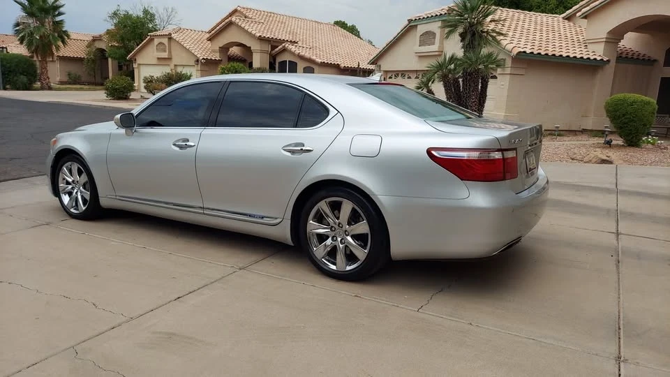 2008 Lexus LS 4th Gen - Image 4 of 19