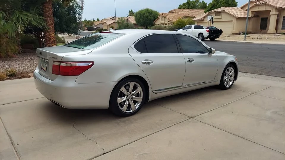 2008 Lexus LS 4th Gen - Image 7 of 19