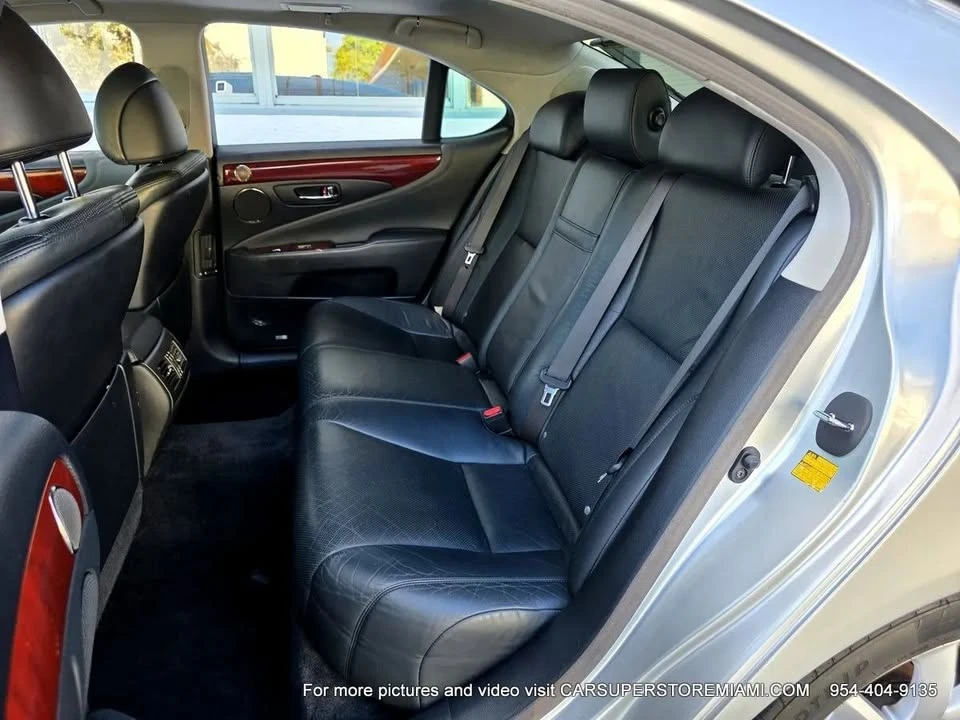 2008 Lexus LS 4th Gen - Image 9 of 20