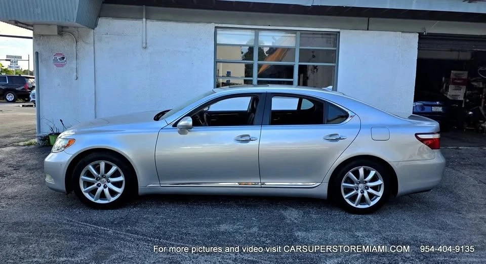 2008 Lexus LS 4th Gen - Image 2 of 20