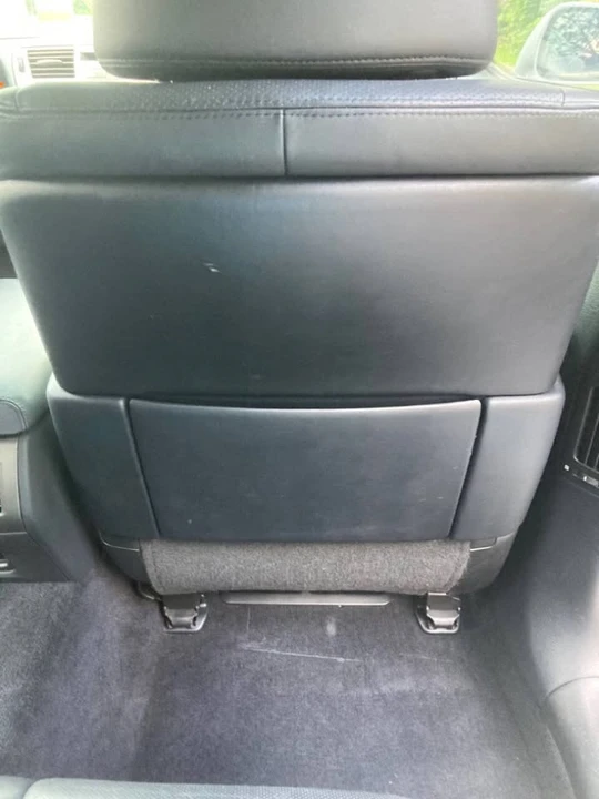 2008 Lexus LS 4th Gen - Image 17 of 20