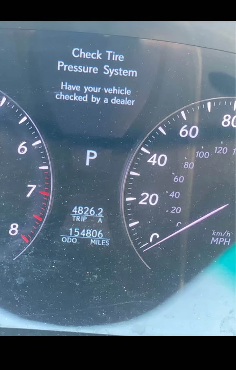 2008 Lexus LS 4th Gen - Image 11 of 13