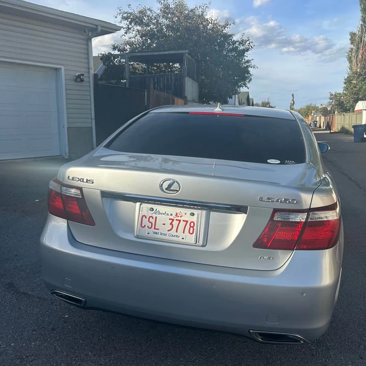 2008 Lexus LS 4th Gen - Image 5 of 13