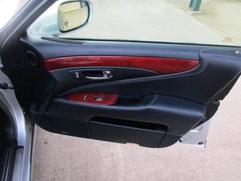 2008 Lexus LS 4th Gen - Image 7 of 18