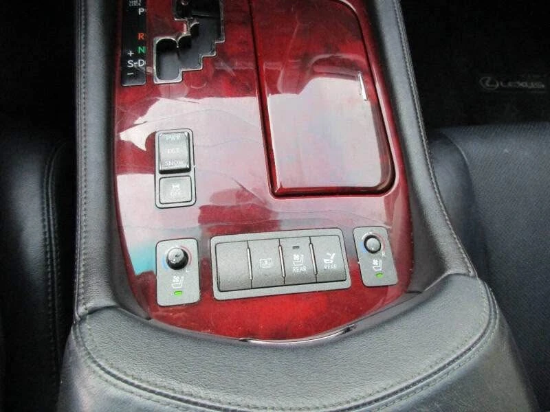 2008 Lexus LS 4th Gen - Image 13 of 18