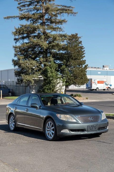 2008 Lexus LS 4th Gen - Image 3 of 20