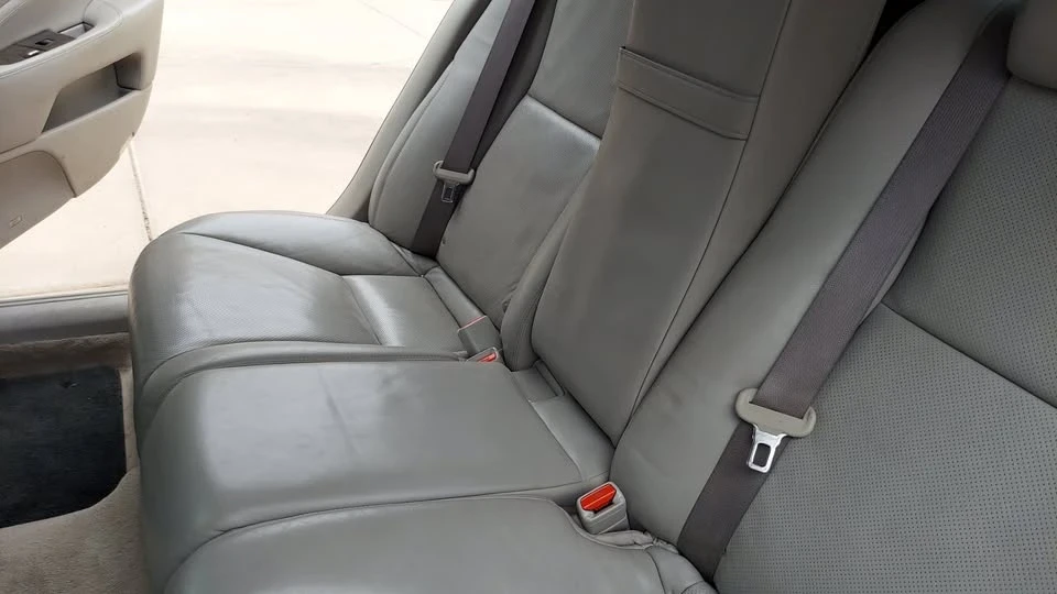 2008 Lexus LS 4th Gen - Image 15 of 19